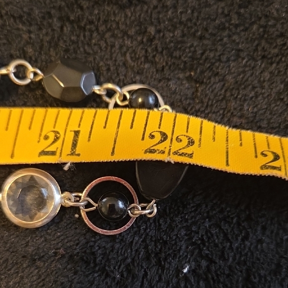 Elegant Black and Silver Women's Necklace - Picture 5 of 7